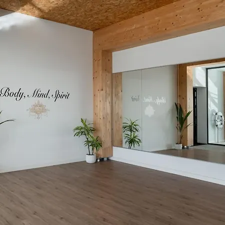 Domillion Paraiso Pueblo 2bdr W Rooftop Terrace