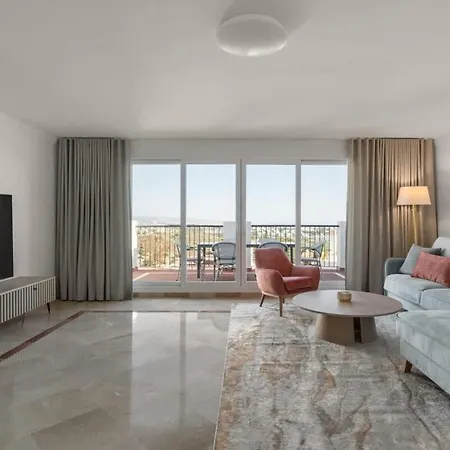 Domillion Paraiso Pueblo 2bdr W Rooftop Terrace * Estepona