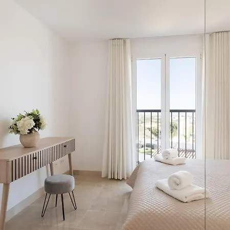 Domillion Paraiso Pueblo 2bdr W Rooftop Terrace Lägenhet Estepona