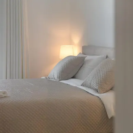 Apartamento Domillion Paraiso Pueblo 2bdr W Rooftop Terrace *