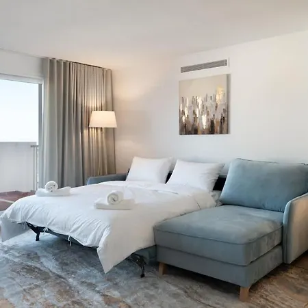 Domillion Paraiso Pueblo 2bdr W Rooftop Terrace Apartment Estepona