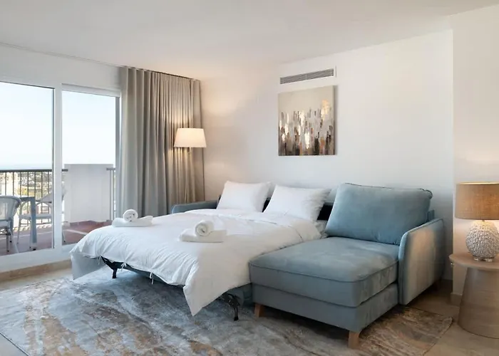 Domillion Paraiso Pueblo 2bdr W Rooftop Terrace Appartement Estepona