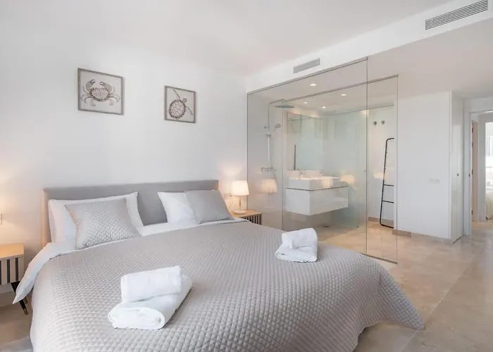 Domillion Paraiso Pueblo 2bdr W Rooftop Terrace * إِستيبونا